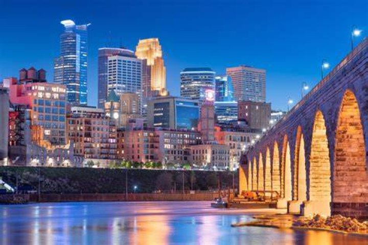 What is there to do in Minneapolis on Christmas Eve?