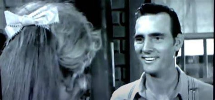 Why did Chester limp on Gunsmoke?